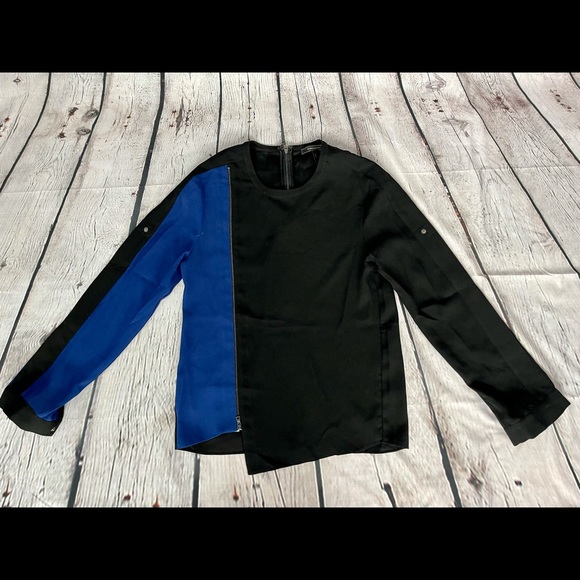 BCBGMAXAZRIA Versatile Blue-Aqua-Black Zip Blouse - Picture 8 of 11